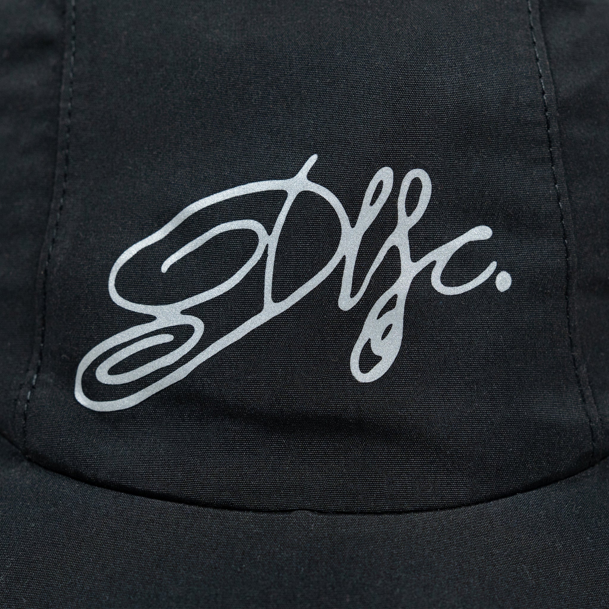 Khatt Series 02: Black Running Hat - Dellafuente F.C.