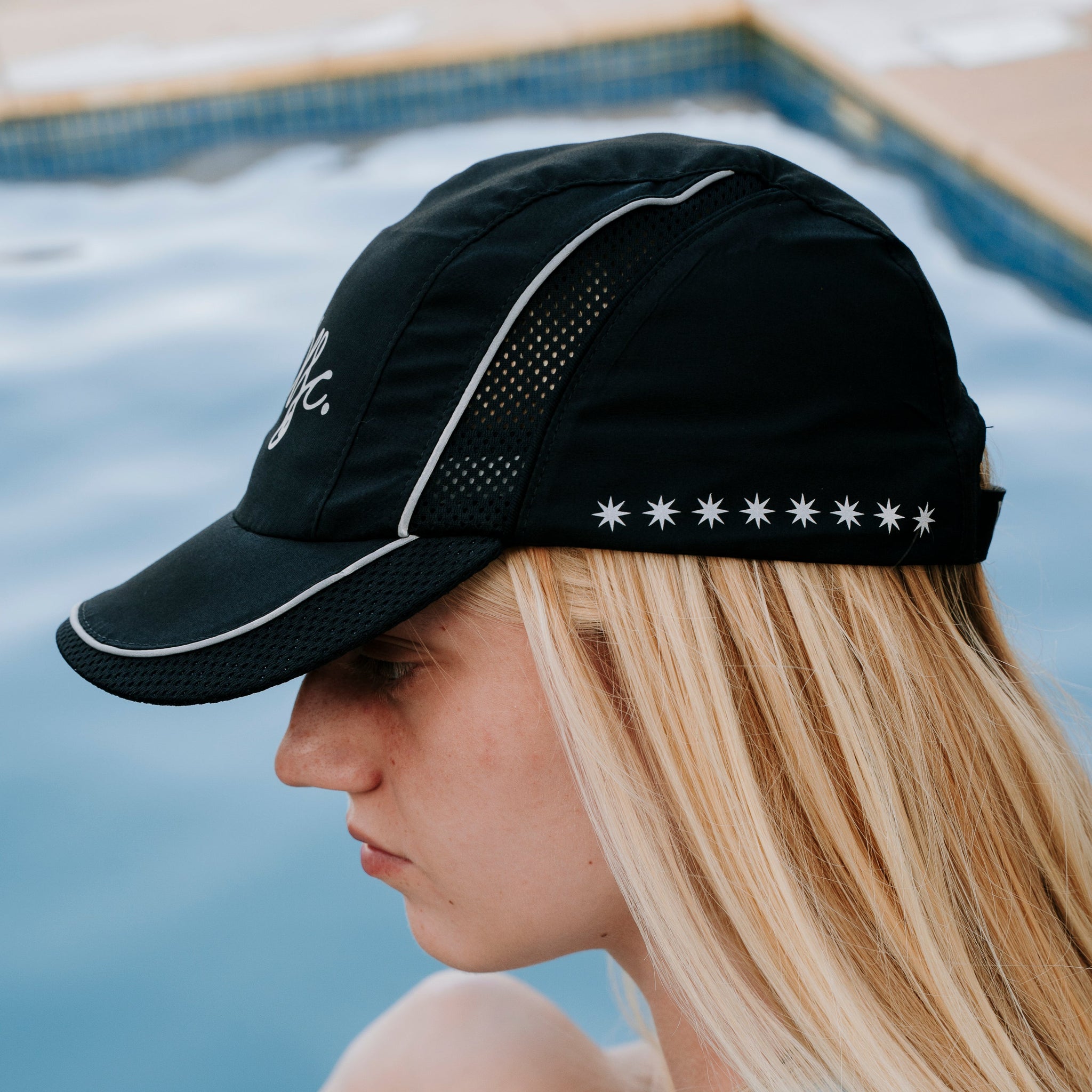 Khatt Series 02: Black Running Hat - Dellafuente F.C.
